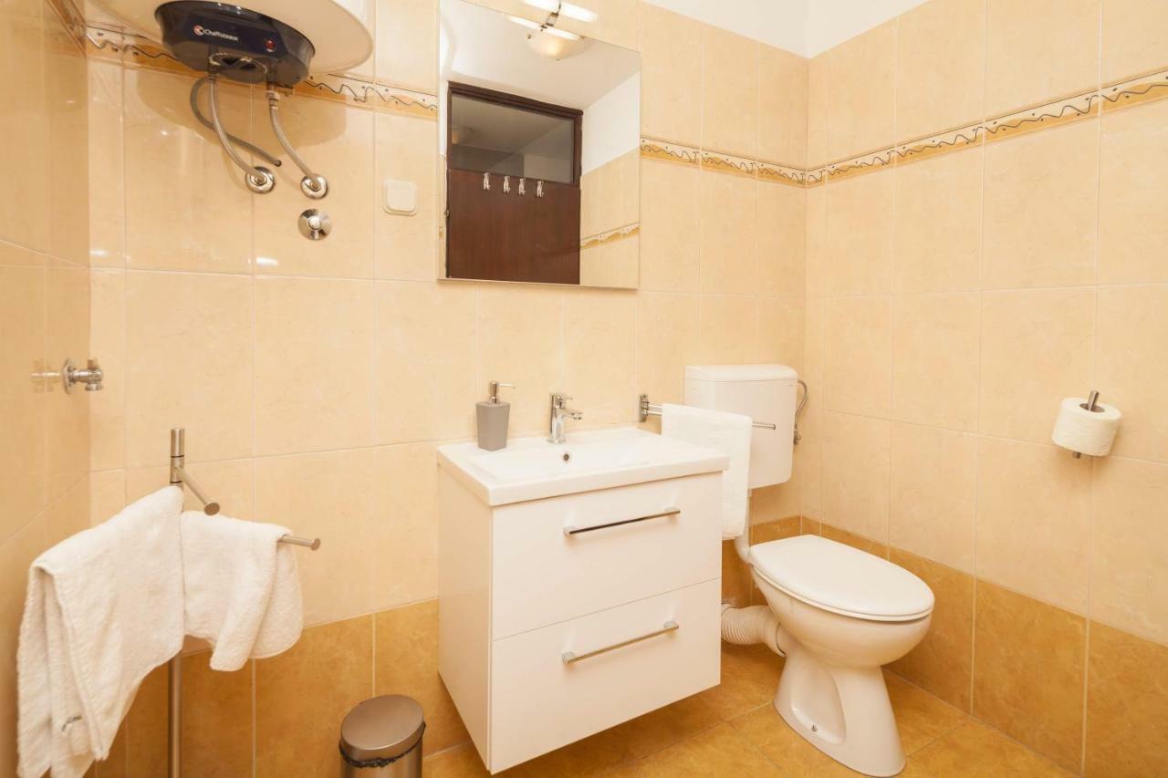 Apartman Ester Пула Екстер'єр фото